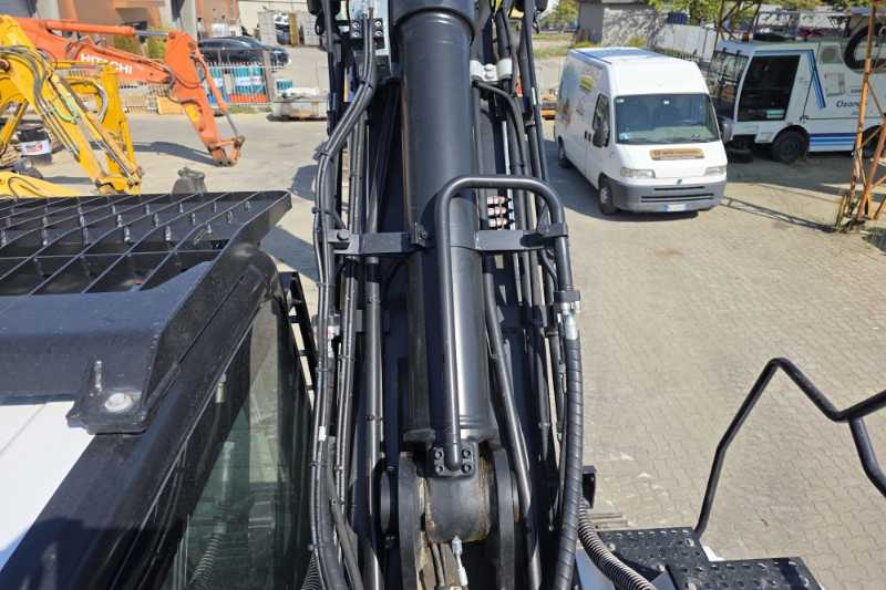 OmecoHub - Immagine HIDROMEK HMK220NLC-4